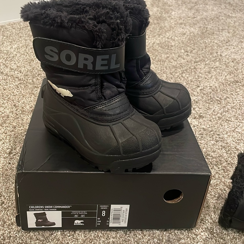 Kids Sorel Snow Boots size 8